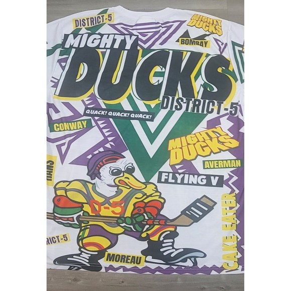 Mighty Ducks Tshirt All Over Print Throwback Hockey Disney Movie 2XL - Picture 7 of 9